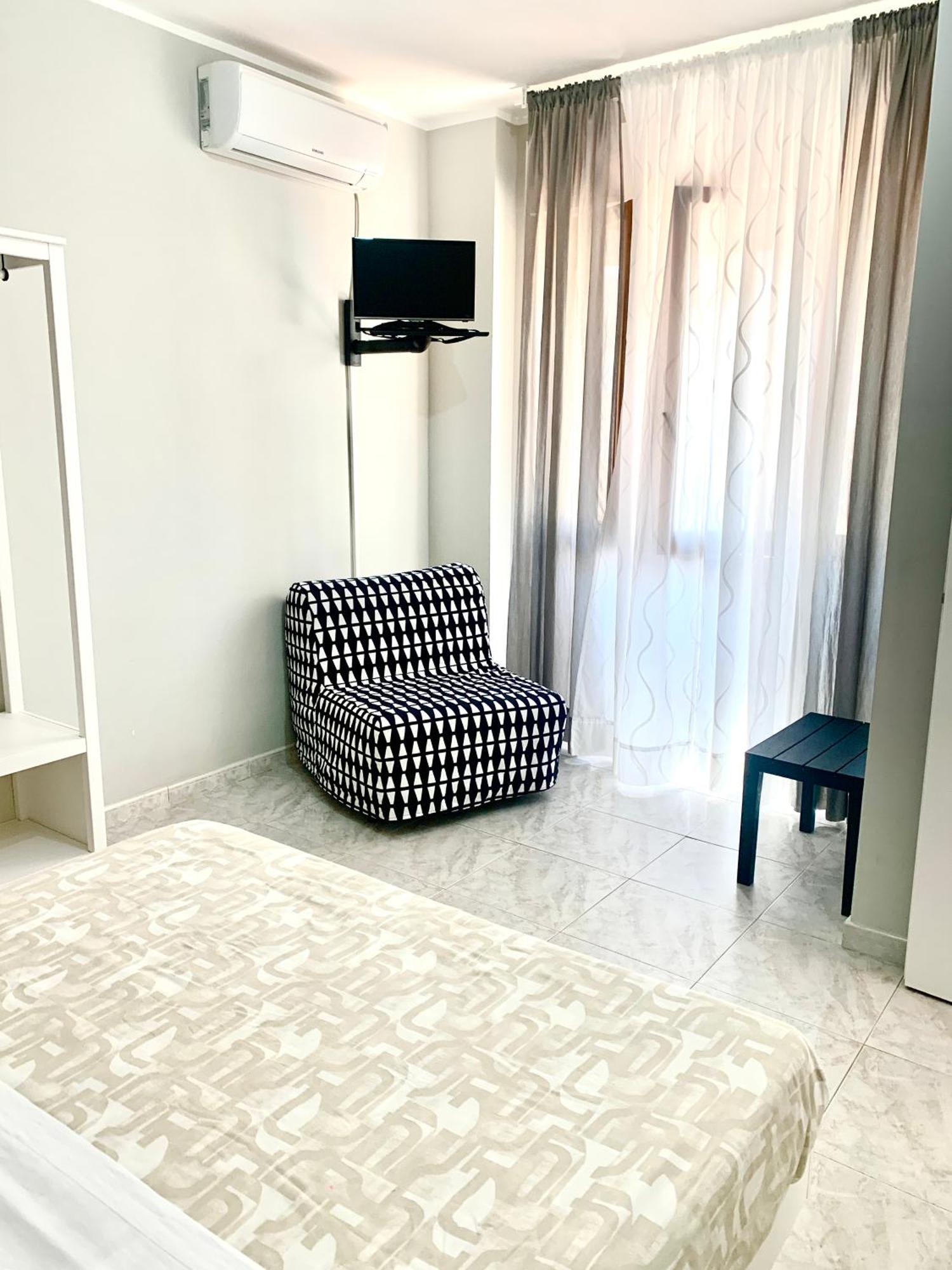 Le 4 Stagioni Rooms Francavilla Al Mare Exterior photo